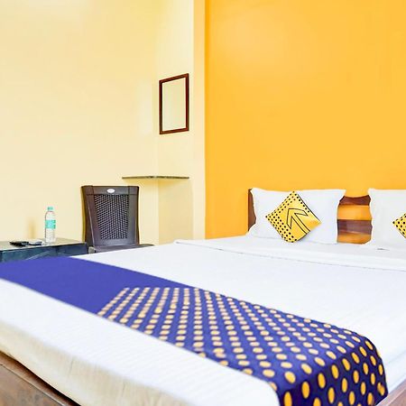 Spot On Hotel Shree Samarth Lodging โกลฮาปูร์ ภายนอก รูปภาพ